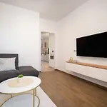 Kiara-rogoznica's Hidden Gem Apartament *
