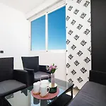 Apartament Kiara-rogoznica's Hidden Gem *