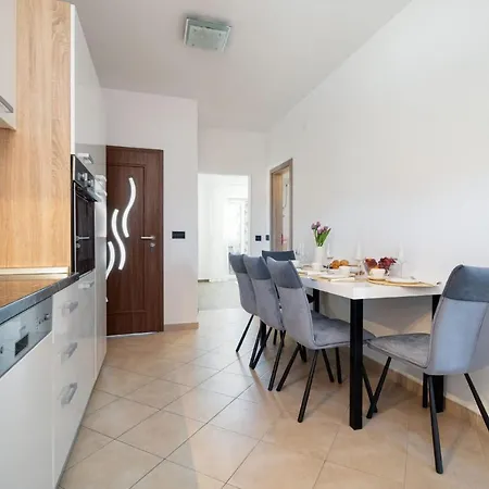 Kiara-rogoznica's Hidden Gem