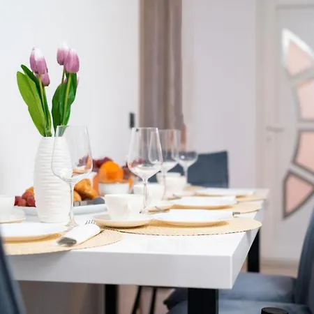 Apartman Kiara-rogoznica's Hidden Gem Rogoznica (Sibenik-Knin)