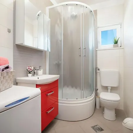 Kiara-rogoznica's Hidden Gem Apartman *