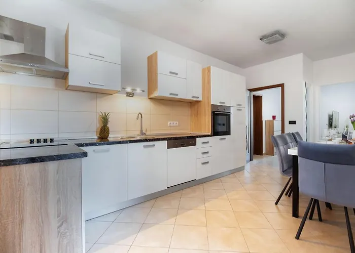 Apartament Kiara-rogoznica's Hidden Gem Rogoznica (Sibenik-Knin)