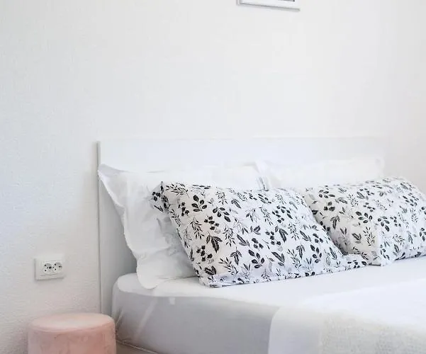 Kiara-rogoznica's Hidden Gem 아파트